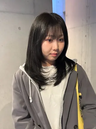ミディアム カラー 韓国レイヤー/透明感 カラー/RIN🎀のヘアスタイル