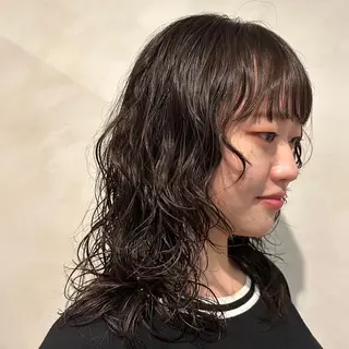 ミディアム パーマ Yuki☺︎パーマ レイヤーカットのヘアスタイル