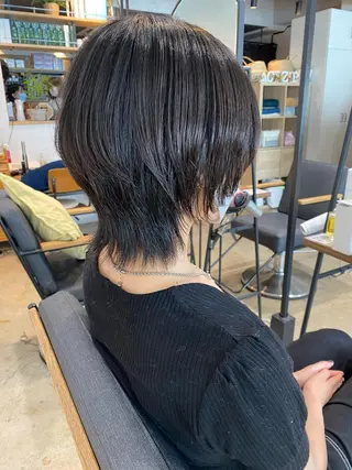 ショート レイヤー/大人ボブ| ワタナベ リョウカのヘアスタイル