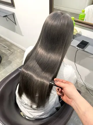 ロング ハイトーン✨髪質 改善🌈🫧RYOのヘアスタイル