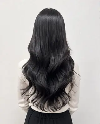 ロング カラー 今泉 蘭のヘアスタイル