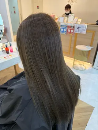 ロング 小林 美月  透明感カラーのヘアスタイル
