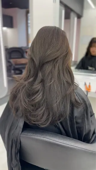 カラー 透明感🫧韓国 🫧hana🫧のヘアスタイル