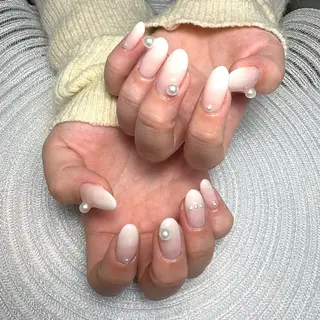 ネイル HAILEY nail saronのネイルデザイン
