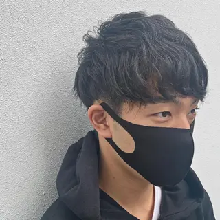 ショート パーマ 眉毛スタイリング 松下すずの眉毛・アイブロウイメージ