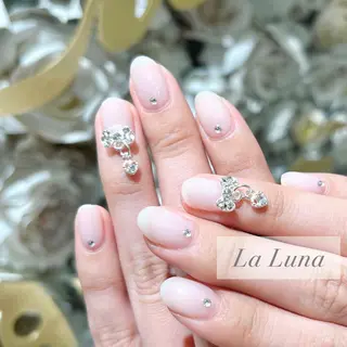 ネイル LaLuna🌙 Natsukiのネイルデザイン