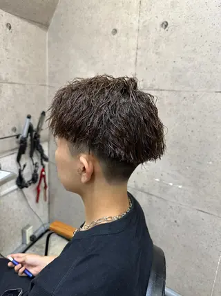 パーマ メンズ 💎メンズパーマ特化 🥇メンズのプロのヘアスタイル