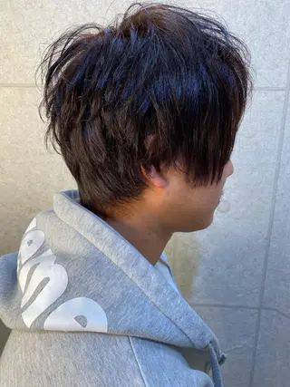 ショート カラー メンズ 長濱 俊のヘアスタイル