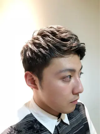 ショート メンズ ニュアンスカラー🫧 加納のヘアスタイル