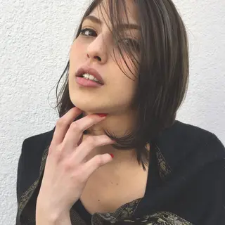 ミディアム カラー パーマ ヘアアレンジ メンズ キッズ ネイル マツエク・マツパ レイヤーカット✂️ 艶髪/小田部慎也のヘアスタイル