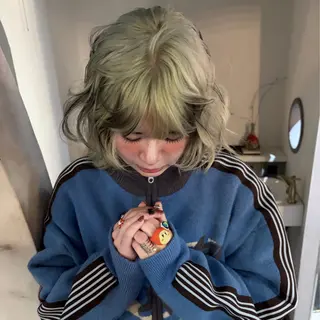 ショート カラー ヘアアレンジ りね💟ハイトーン/ レイヤーカット✩.*のヘアスタイル