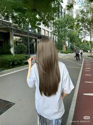 ロング カラー 🤍韓国大人っぽ ベージュMAI🤍のヘアスタイル