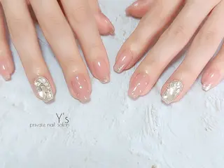 ネイル YUMI NAGAI のネイルデザイン