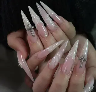 ネイル Yuri.nail studioのネイルデザイン