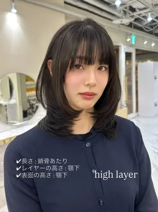 ミディアム hiyori🎀 トレンドレイヤーのヘアスタイル