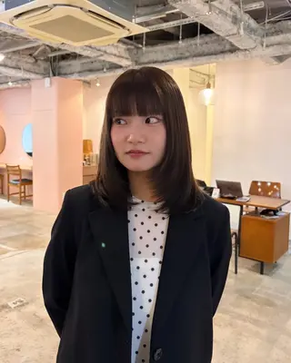 ミディアム 🧣misaki 🧣のヘアスタイル