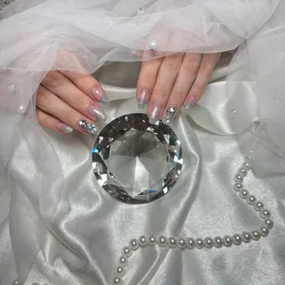 ネイル Yuna 𝝑𝝔*.+ﾟのネイルデザイン