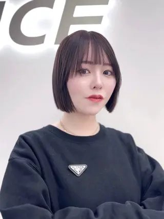 ショート カラー ヘアアレンジ 縮毛矯正🤍 ボブ/ HIKARIのヘアスタイル