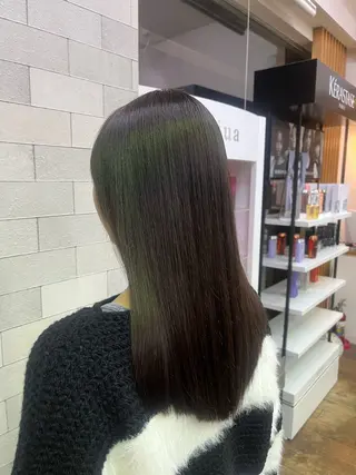 カラー 濱田 志妃のヘアスタイル