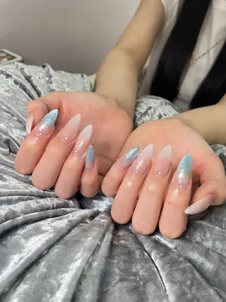 ネイル Mumu眉毛,ネイル モデル募集中🪄のネイルデザイン
