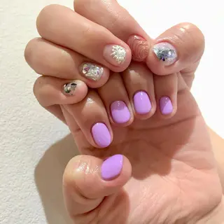 ネイル 里見 麗のネイルデザイン