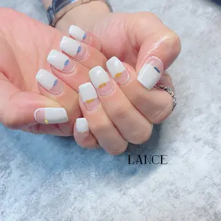 ミディアム ネイル Lance nailのネイルデザイン