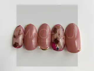 ネイル tomomi MACHOUのネイルデザイン