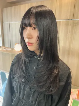 セミロング SHIN🌿柏美容師 レイヤーボブカラーのヘアスタイル