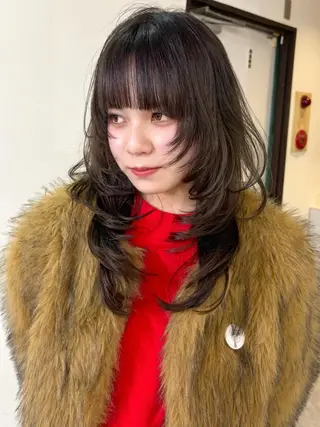 ロング カラー mizuki/ピンク ベージュ.レイヤーのヘアスタイル