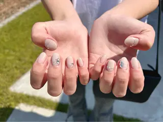 ネイル Adore nailのネイルデザイン