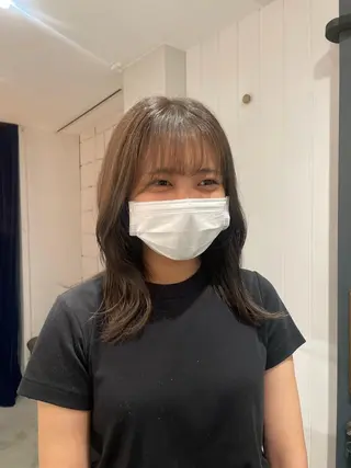 セミロング カラー レイヤー♡ショート 石川優奈のヘアスタイル