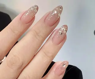 ネイル Glitter Nailのネイルデザイン