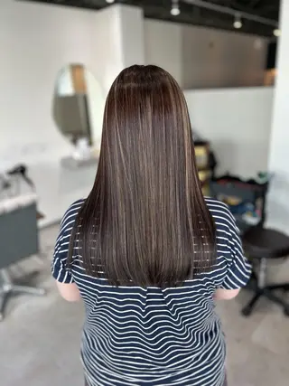 ロング カラー 白髪ぼかし特化美容師 古賀雄歩のヘアスタイル