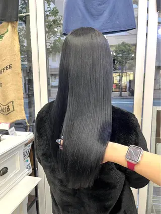 ロング カラー ENV 船橋 佐久間 彩のヘアスタイル