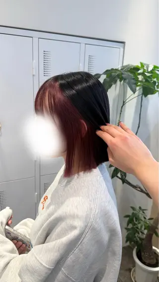 ミディアム カラー 松下 茉紀👱🏻♀️のヘアスタイル