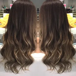 ロング カラー 中江 麻友のヘアスタイル