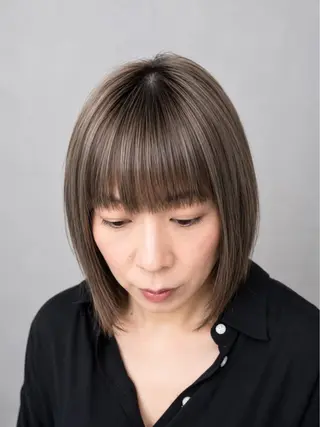 ショート カラー au美容室 栄矢場町のヘアスタイル