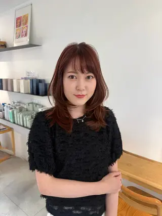 セミロング カラー 安永 涼のヘアスタイル