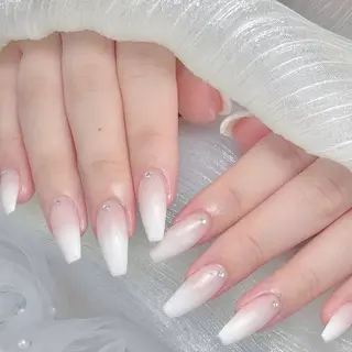 ネイル 奥山 恵美のネイルデザイン