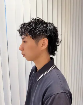 パーマ メンズ 明日空きあり🩷 レイヤースタイル🥰のヘアスタイル