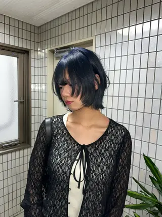ショート カラー 大阪ウルフカット ハッシュカットのヘアスタイル