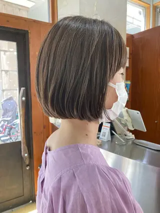 ショート カラー 金子 歩実のヘアスタイル
