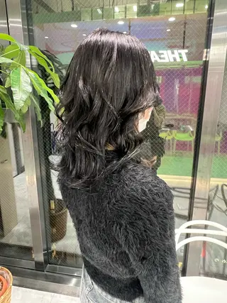 ミディアム カラー パーマ ヘアアレンジ メンズ キッズ ネイル マツエク・マツパ アイブロウ KANAMI 🌏のヘアスタイル