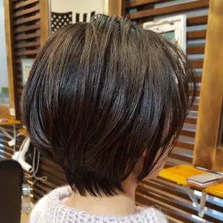 ショート カラー 韓国風レイヤーカット 上手く丁寧早い/マツのヘアスタイル