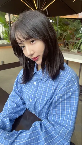 ミディアム 透明感 エイジのヘアスタイル
