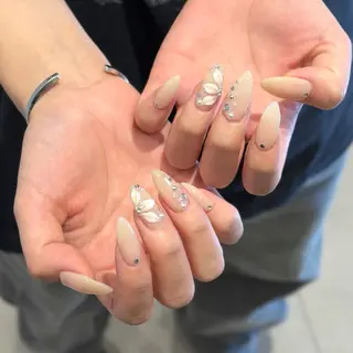 ネイル TAKAHASHI 🧃Zina錦糸町のネイルデザイン