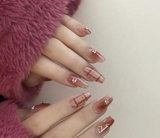 ネイル エリ🫧 nail池袋東口のネイルデザイン