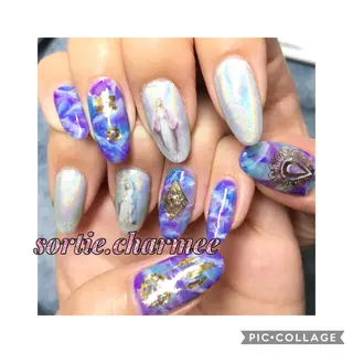 ネイル . MARINAのネイルデザイン
