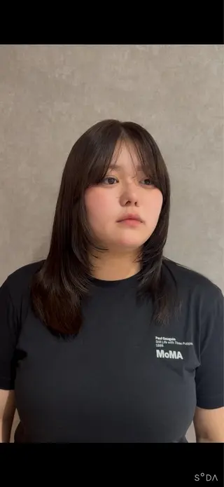 セミロング 💎寒色特化💎 透明感カラーみきのヘアスタイル