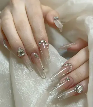 ネイル D-BEAUTY Nailsalonのネイルデザイン